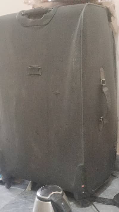 Suitcase luggage bag