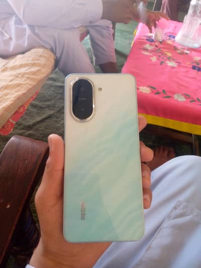 4 ram 64 memory 8 months warranty all ok