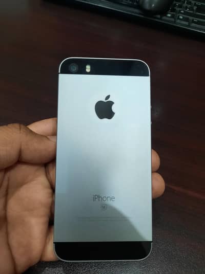 iPhone SE 1st gen PTA Approved