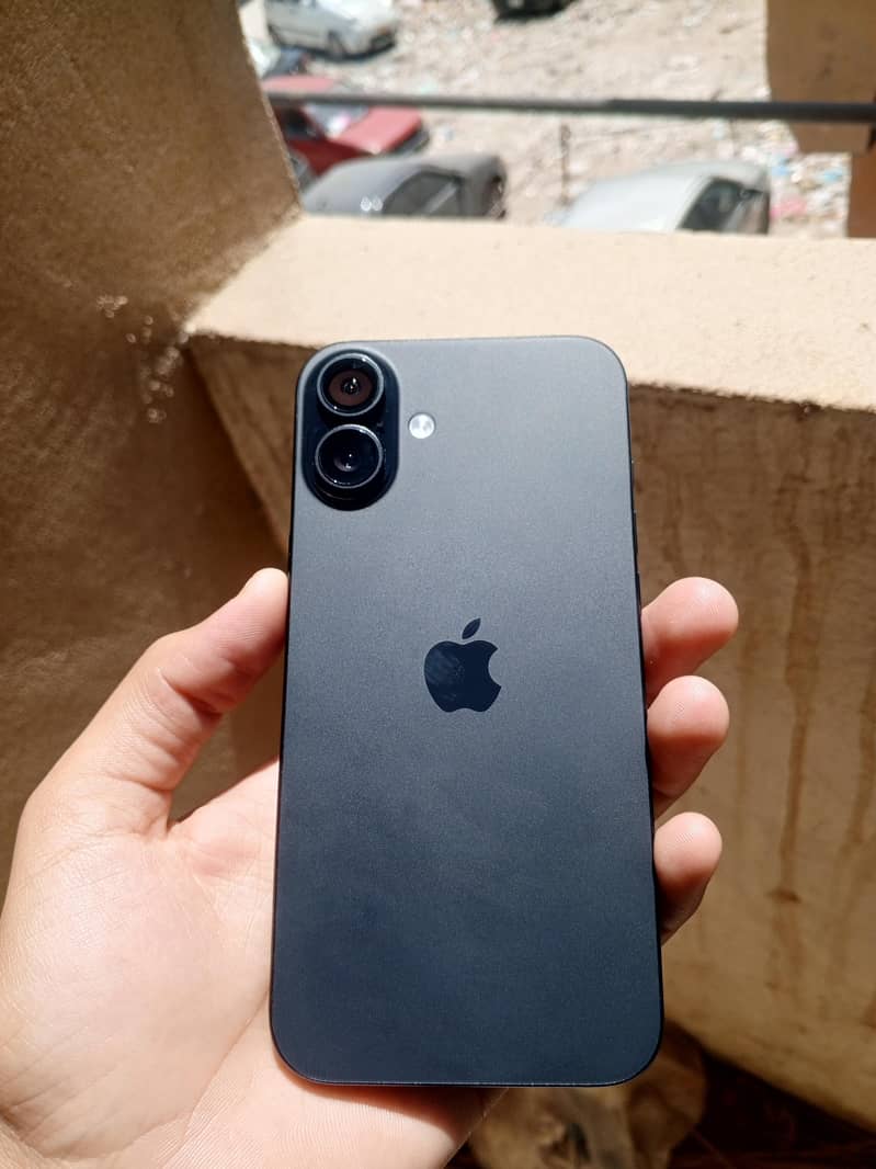 ipone 16 plus 1