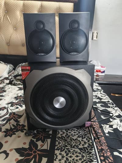 f&d A521x 10/10 2 mounth used