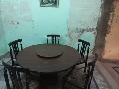 dinning table for sale 03124425469