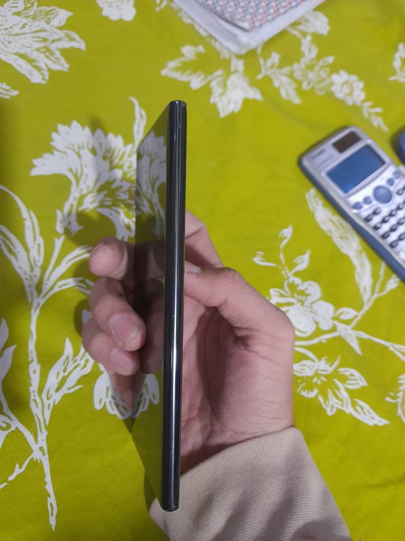 Note 10 Plus 3