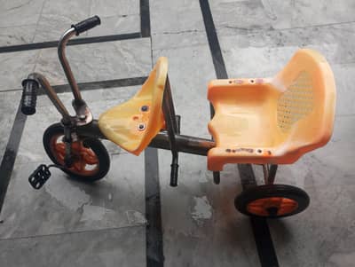 2 seats cycle for kids 2-6 years old