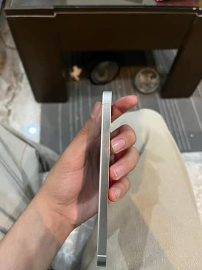 samsung s24 pta approved with box 10/10 condition