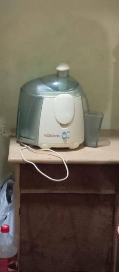 used blender or juicer in good condition