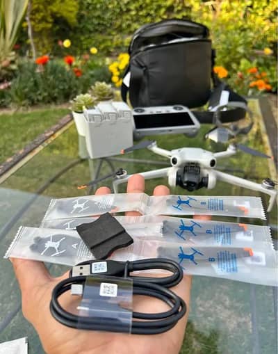 DJI Mini 4 Pro Drone my WhatsApp No o3232:5o2=161