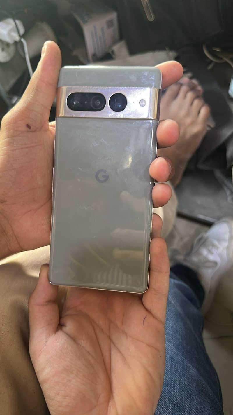 Google pixel 7 pro 1