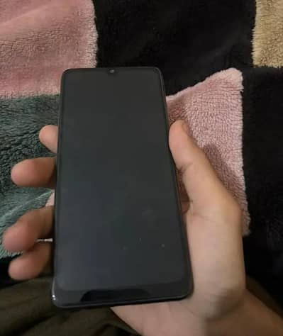 i am selling my Samsung a32 6+128 only mobile new