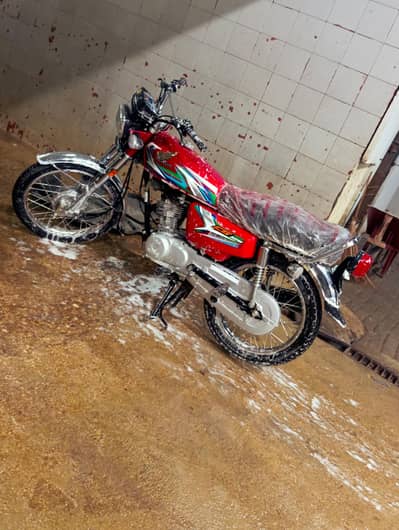 HONDA CG125 RED 2023