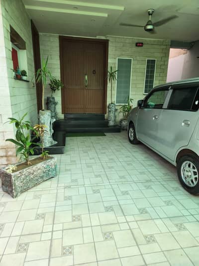 8 Marla House Ideal Location Near To Park House For Sale In Hassan Block Khyaban Gardens Sarghodha Road Fsd