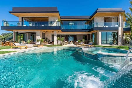 7 kanal farm house available for in badian road