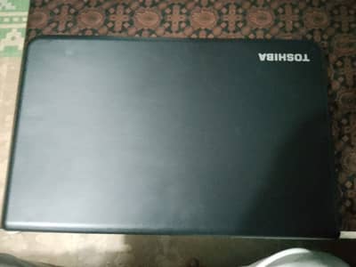 Toshiba satellite pro c50  Core i7 3rd generation