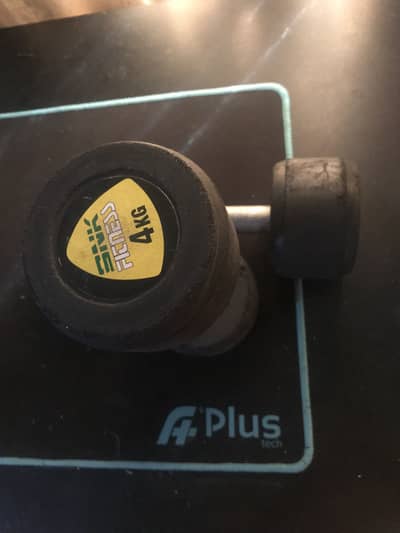 4 kg dumbells , charcoal black and steel