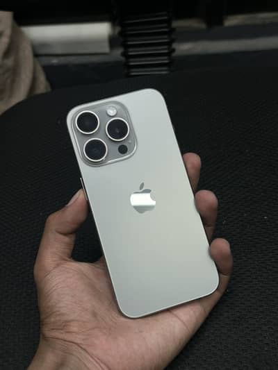 iphone 15Pro Factory Unlock