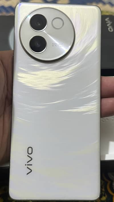 Vivo V30e 5G