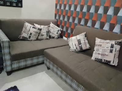 AOA I want to sell my sofas L shaped