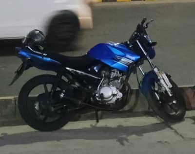 Yamaha ybr 2016 blue up for sale