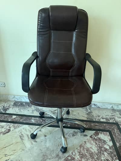 Brand new office chair