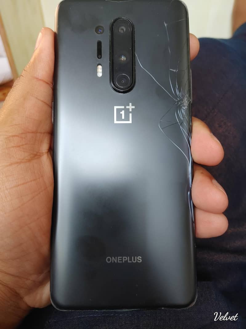 Oneplus 8 Pro 1
