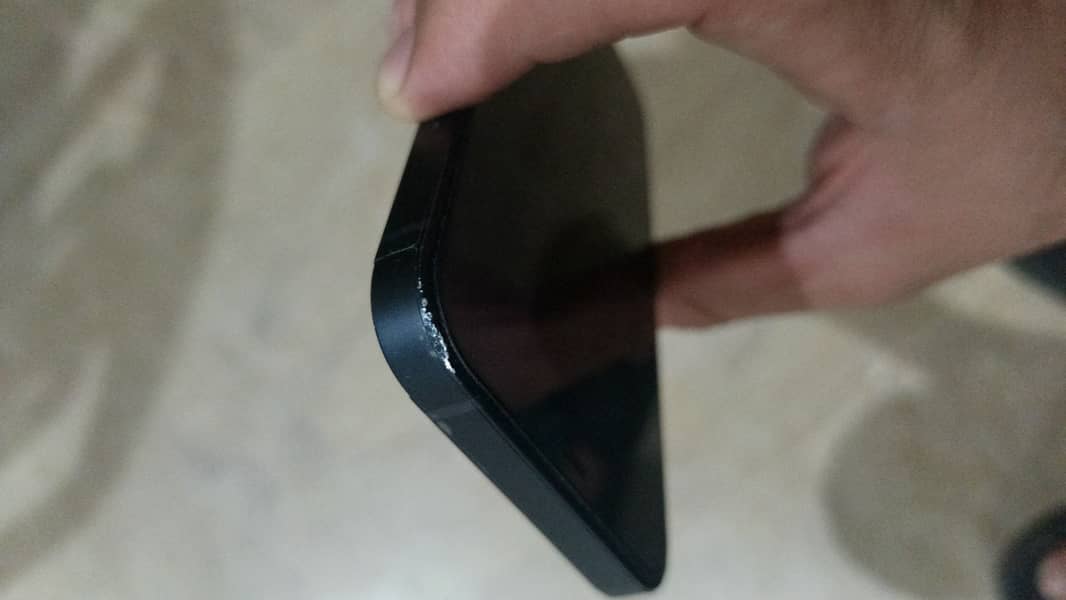 Iphone 12 condition 9/10 1