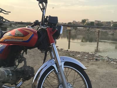 Galxy bike 0 meter 4 month chalayi h first owner best condition h