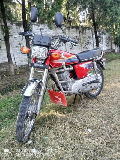 Honda 125cc,,,2010model complete