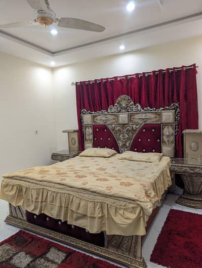 Luxury Royal King Size bed Set - Total Wood with Dressing, Mirror