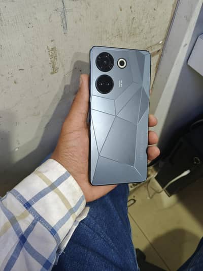 Tecno Camon 20 With Box