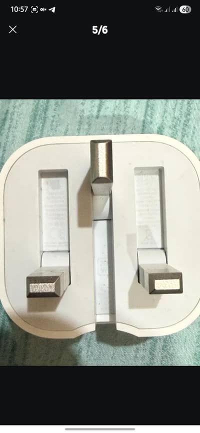 Apple 20 watt 3 Pin  Adopter genuine