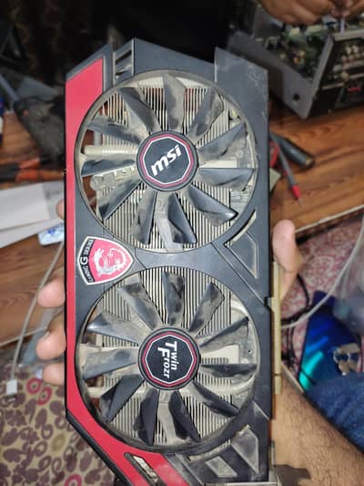 MSI R9 270x 2gb