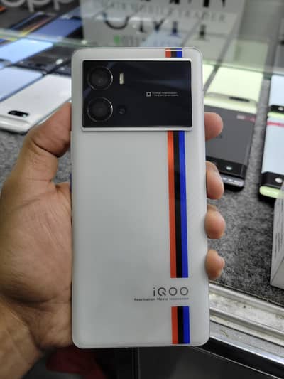 iQoo 9 pro. official PTA Approved