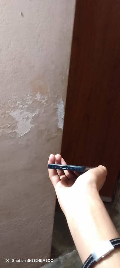 iphone 12 urgent sale delivery available nahi ha