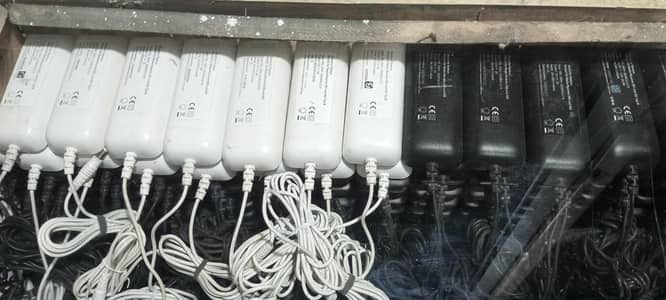 Supply 12 volt 2amp Burger Type