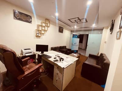 i5 4th Gen | HP borderless screens | 8/256 SSD