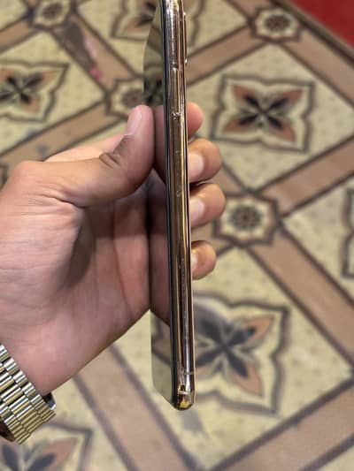 I want to sell this phone 13 pro max PTA exchange offer