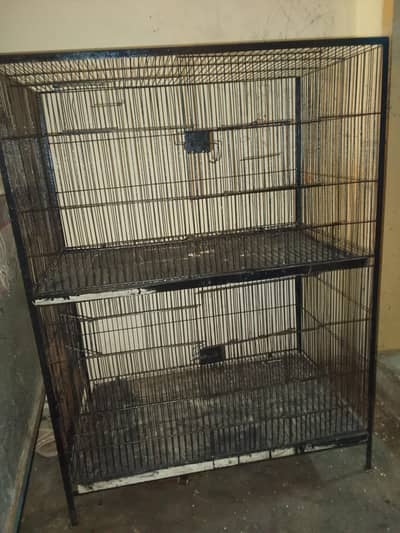 Cage for parrots big size ka hay only for serious buyers