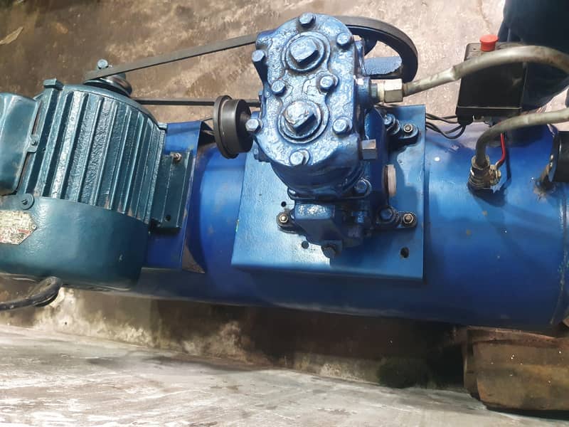 Air Compressor 4