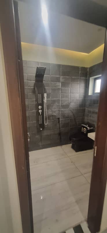 10 Marla house for sale