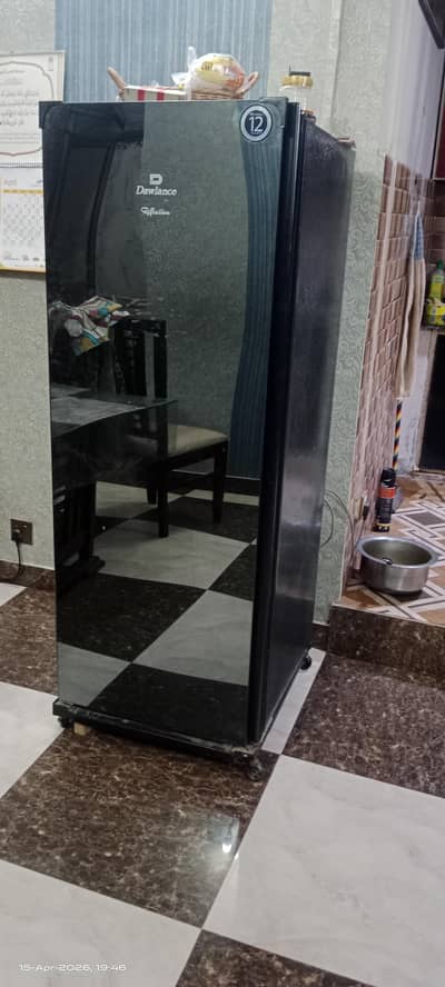 Dawlance Verticle Freezer