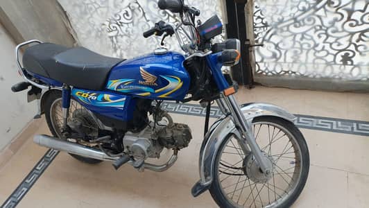 Honda CD 70 2024