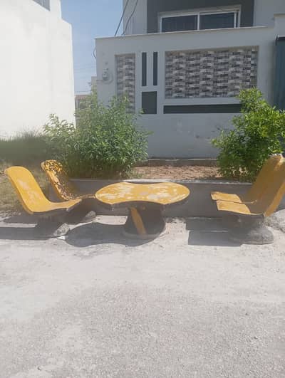 Garden Chairs Set with Table (Concrete Outdoor Set)