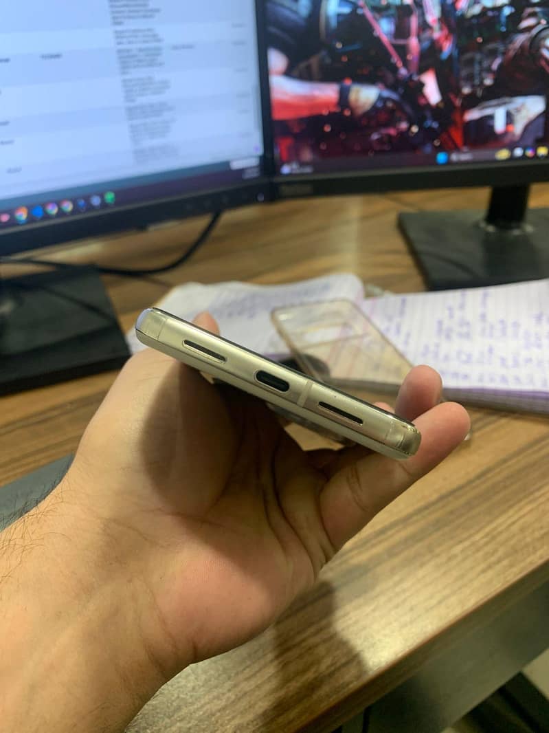 google pixel 8 pro 6