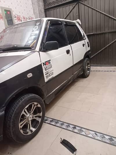 Suzuki mehran 2004