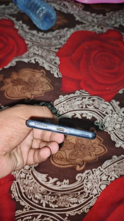 Mobile for sale 10*10 condition