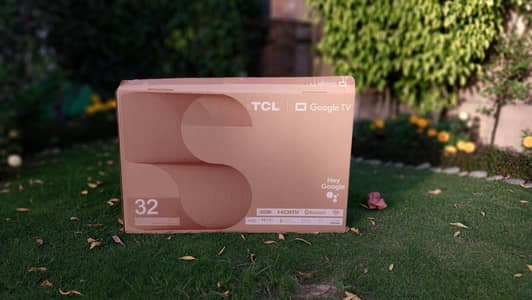 TCL 32” Full HD Smart LED TV (Google TV)