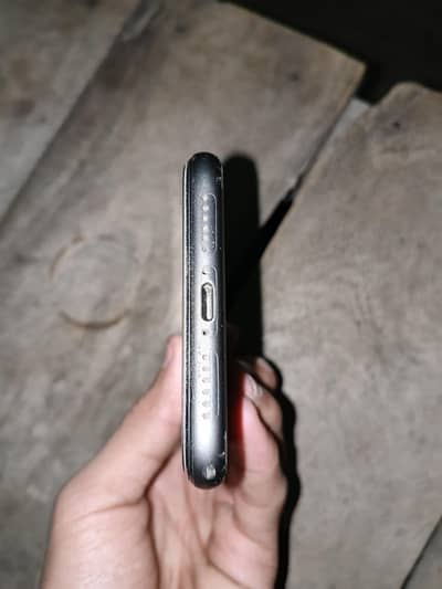 Iphone 11 non factory unlocked