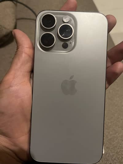 iPhone 15 pro max 256 GB