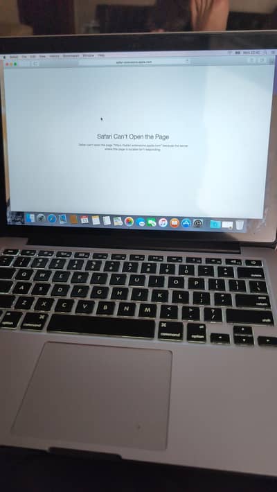 MacBook pro i5
