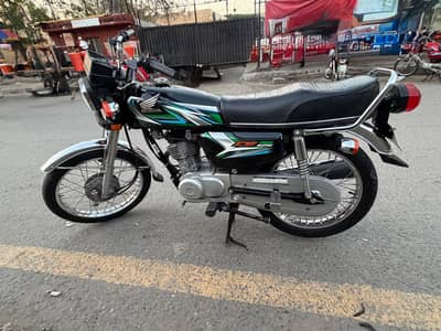 Honda CG 125(2023)